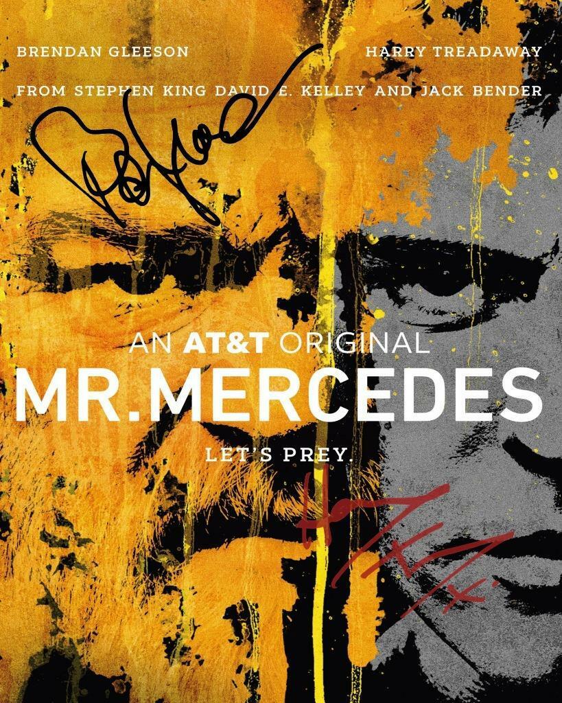 Mr. Mercedes Gleeson Treadaway SIGNED AUTOGRAPHED 10X8