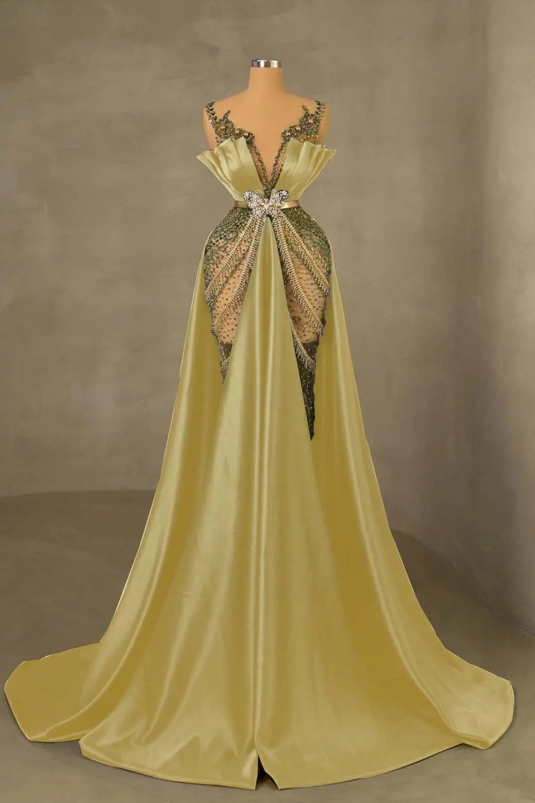 Emerald Green Mermaid Spaghetti-Straps Prom Dress V-Neck With Sequins