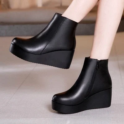 2021  Leather Autumn Winter Boots Shoes Women Ankle Boots Female Wedges Boots Women Boot Platform Shoes Warm
