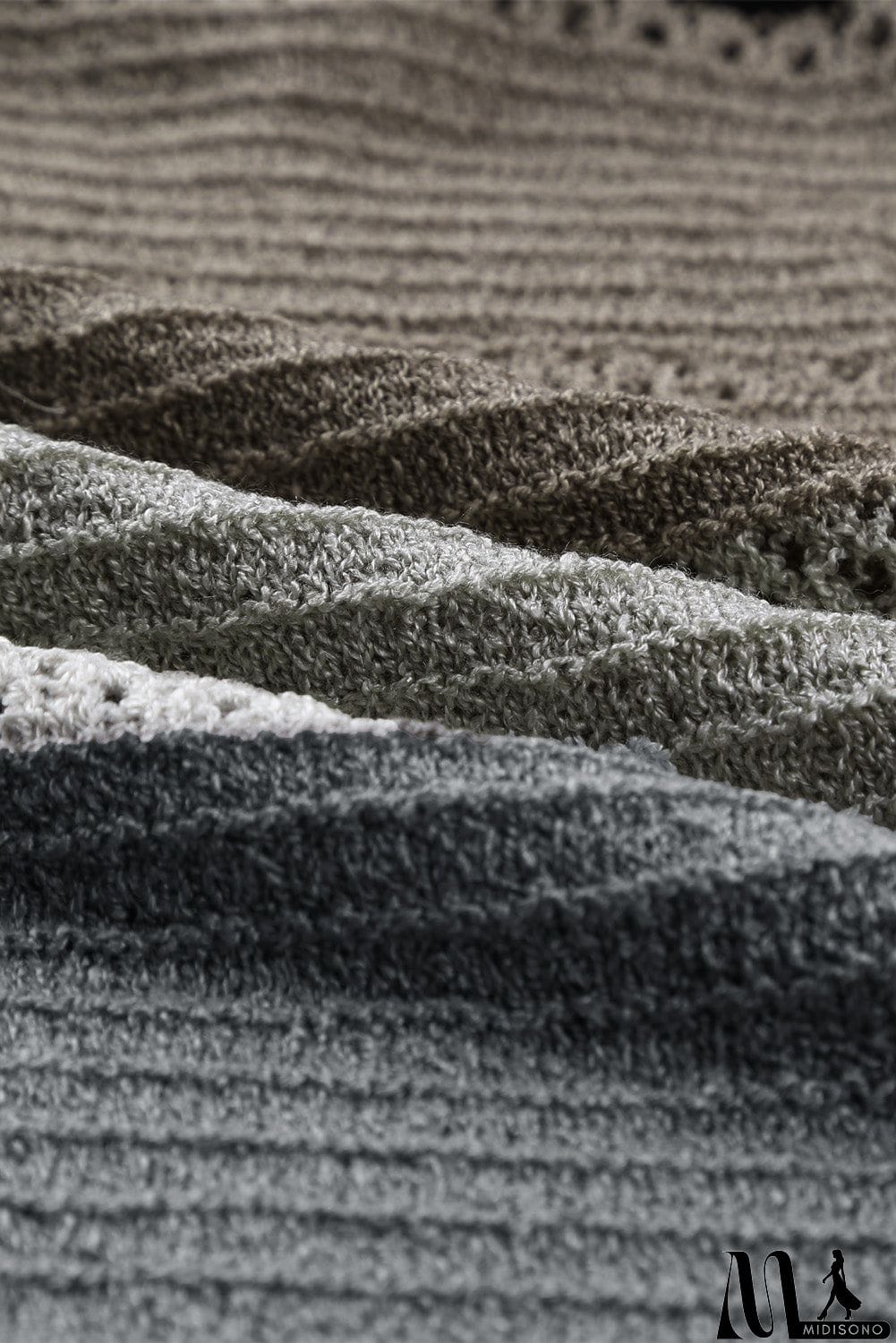 MidiSono - Classic Beach Bonfire Knitted Hoodie