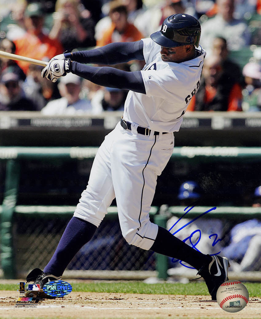 Curtis Granderson SIGNED 8x10 Photo Poster painting Detroit Tigers PSA/DNA AUTOGRAPHED