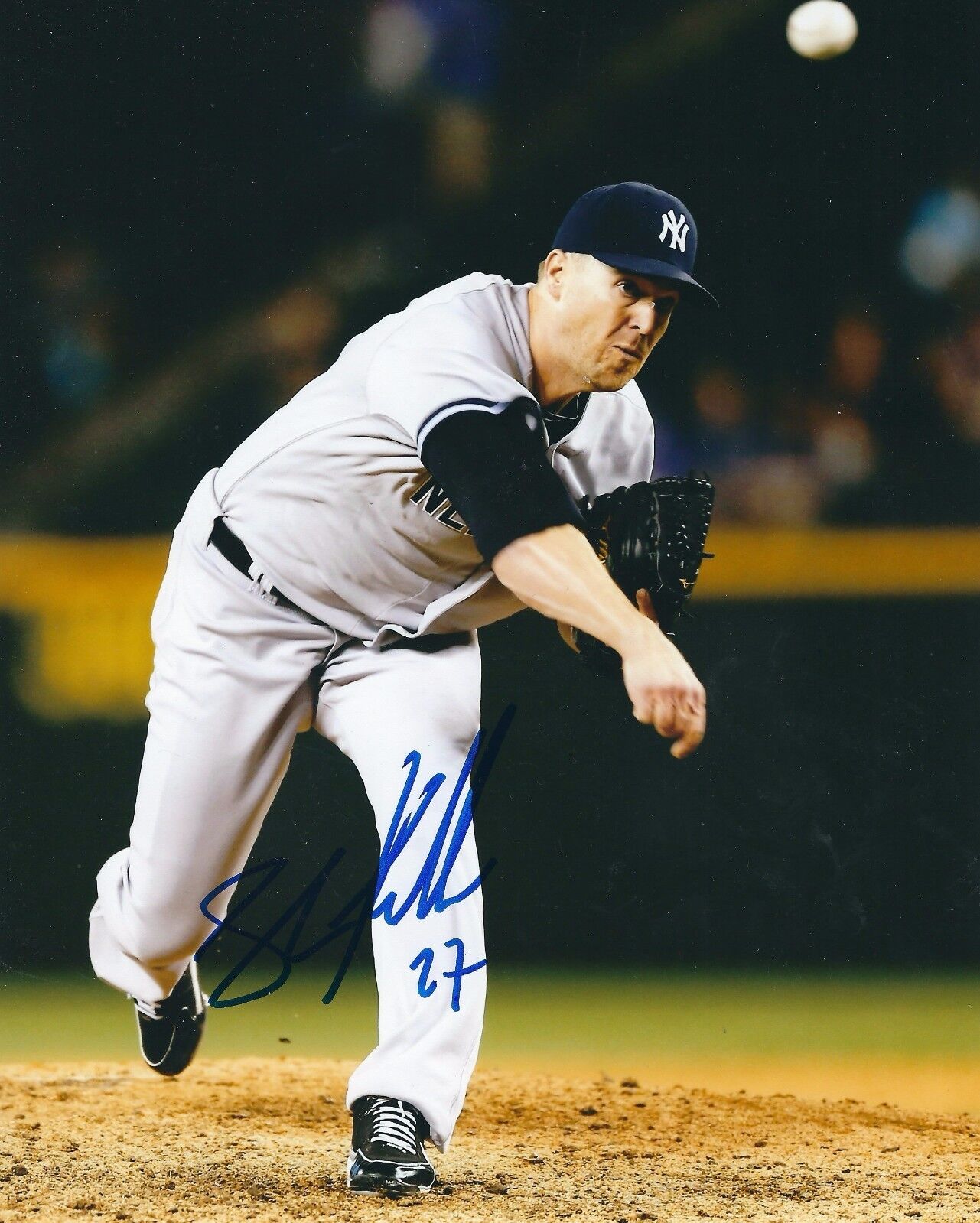 Autographed SHAWN KELLEY New Yok Yankees 8x10 Photo Poster painting w/ COA