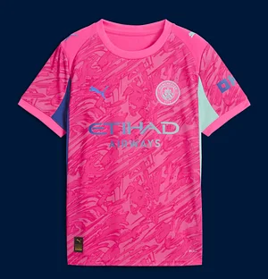 2025/2026 Player version Manchester City Goalkeeper Jersey Pink Football Shirt 1:1 Thai Quality