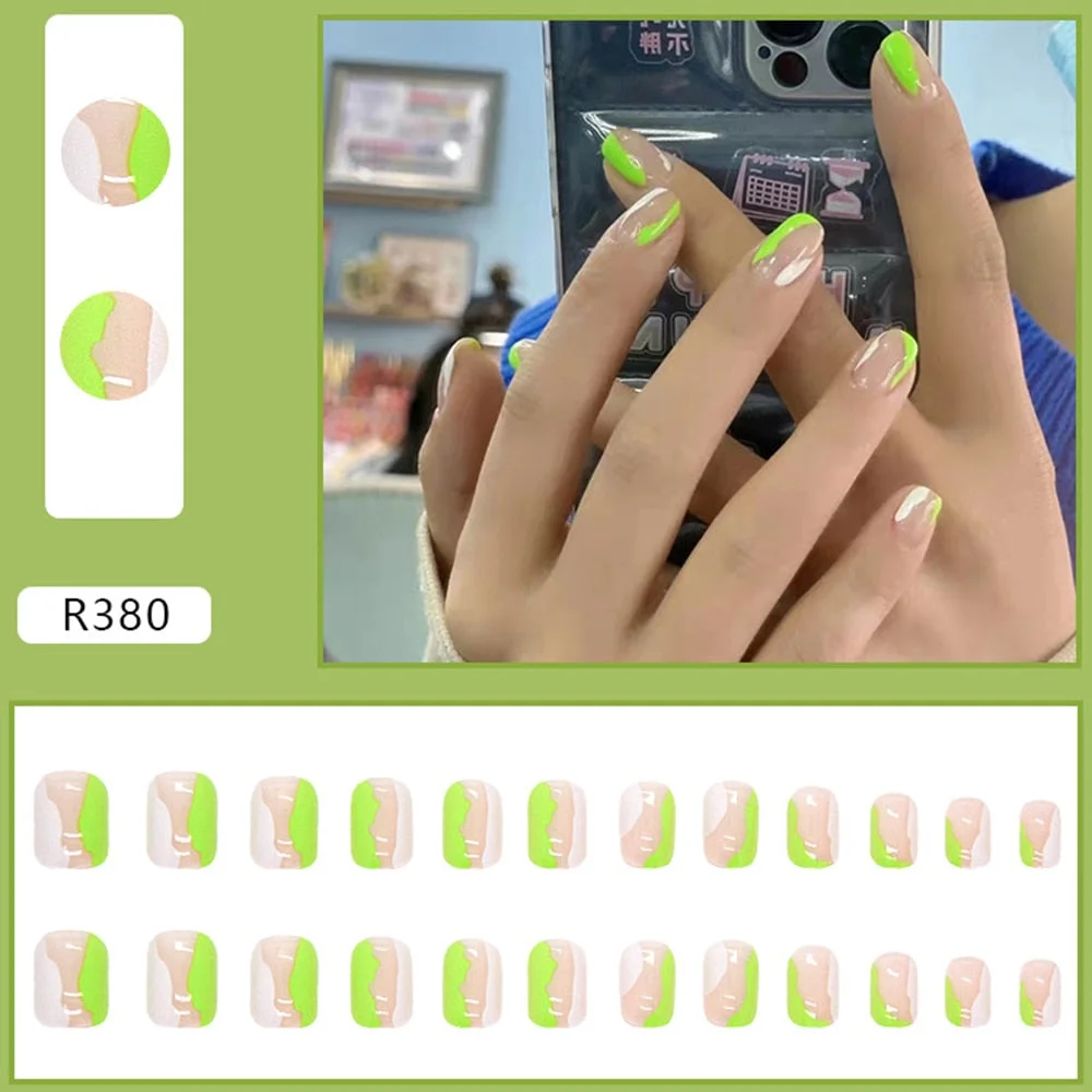 false nails short Green Solid Color with Gold Foil and Shell 3D Decoration Fake Nails Cute Bride Fake Nails Full Nail Tips-Nail Inspo