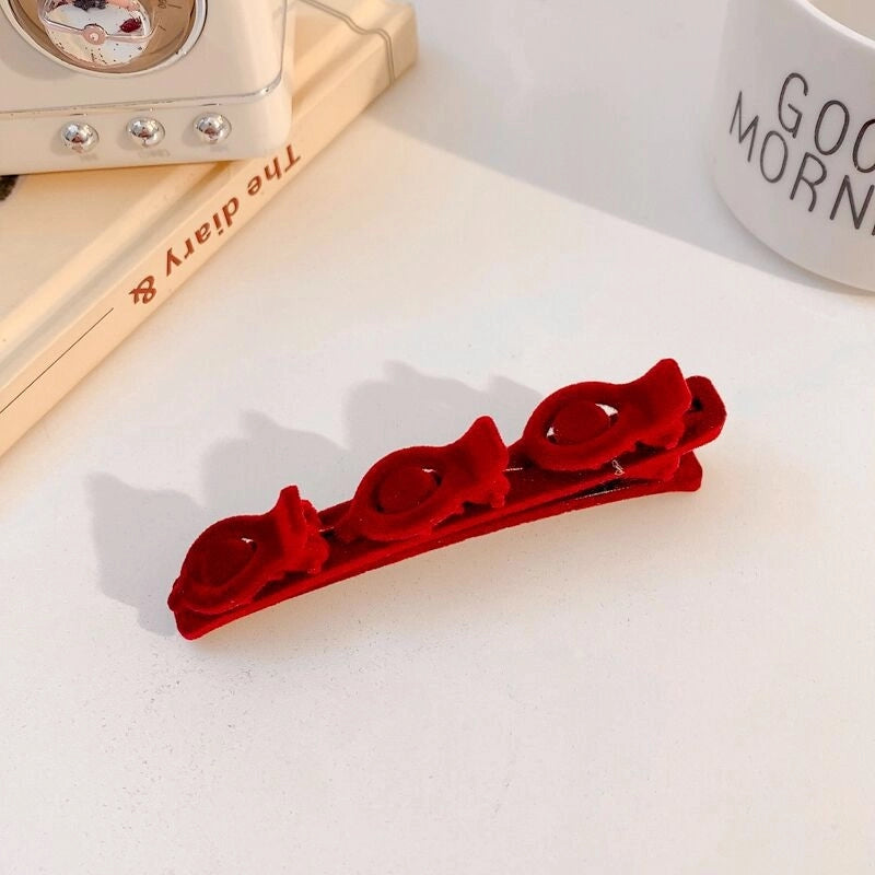 Flocking Braided Hair Bangs Clip Simple Black Sweet Side Texture Duckbill Clip Forehead Broken Hair Solid Color Internet Celebrity Hairpin