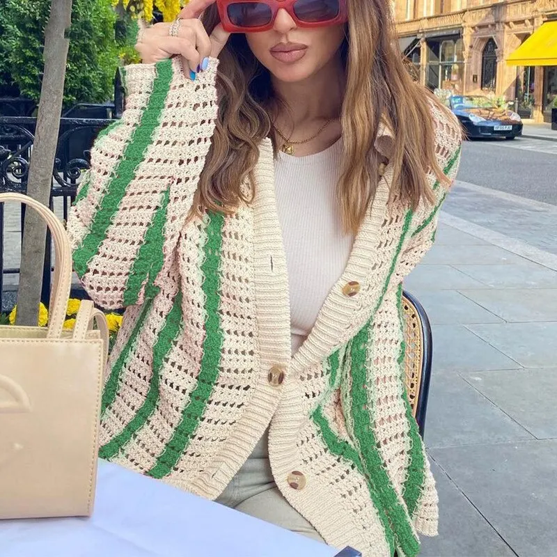 Gitana 2022 Autumn Knitted Long Sleeve Cardigan Women Red Stripe Loose V Neck Oversized Sweater Tops Fashion Casual Pullover
