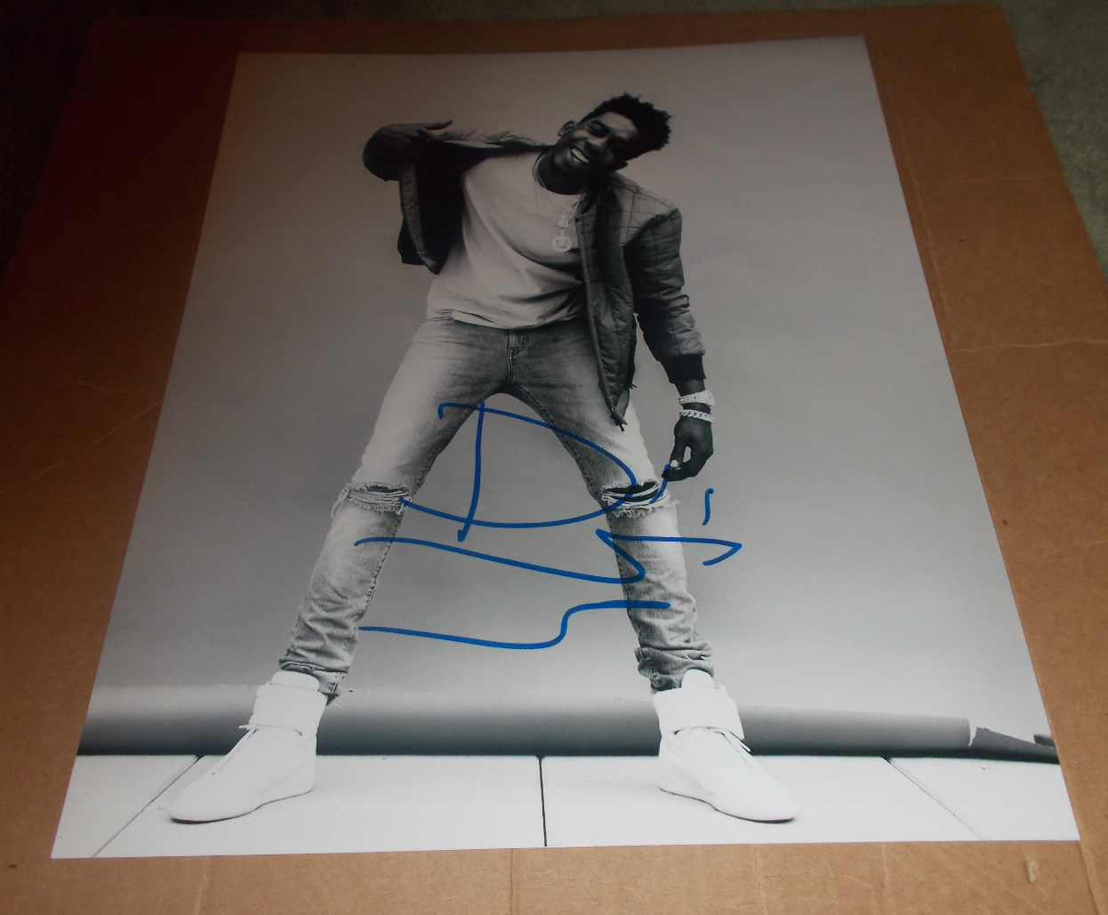 DESIIGNER RAPPER HIP HOP PANDA GOOD MUSIC SIGNED AUTOGRAPHED 8x10 Photo Poster painting COA