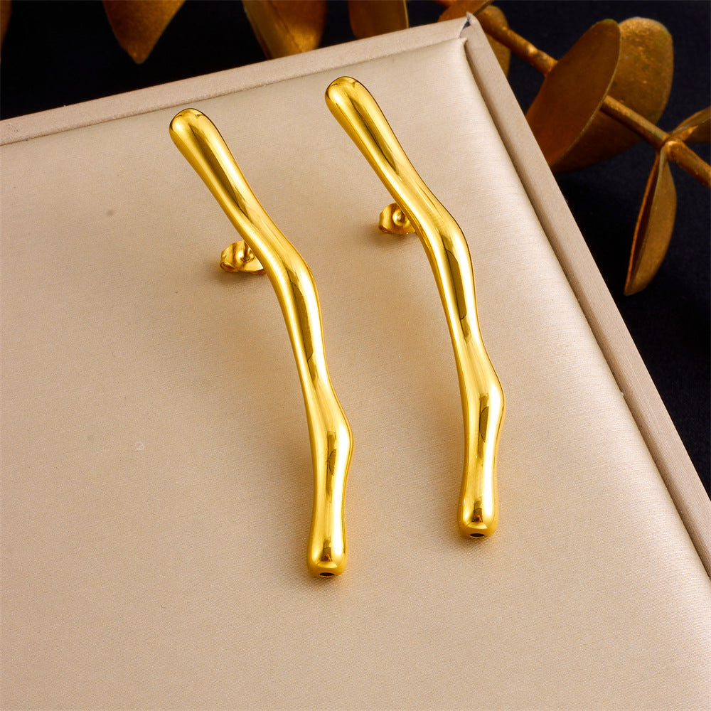 Fashionable And Simple Irregular Gold-Plated Stainless Steel Line Twisted Branch-Shaped Earrings