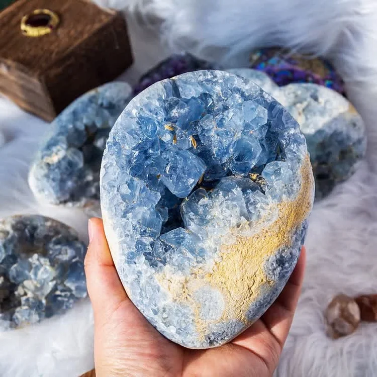 Natural Kyanite Geode Rock Gemstone Decoration