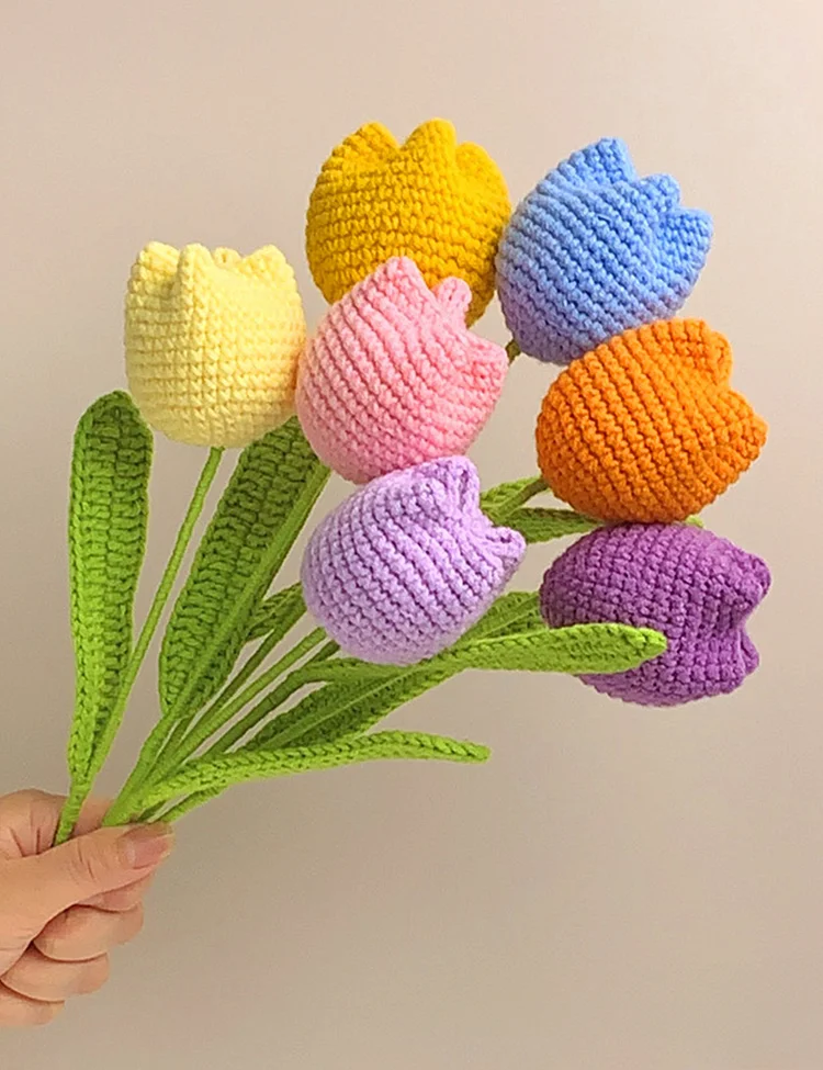 A Bouquet Of Hand Made To Your Mom Sister Aunt Friend Family Mother's Day Birthday Tulip Crochet Flowers (7 pcs Small Single Flowers)