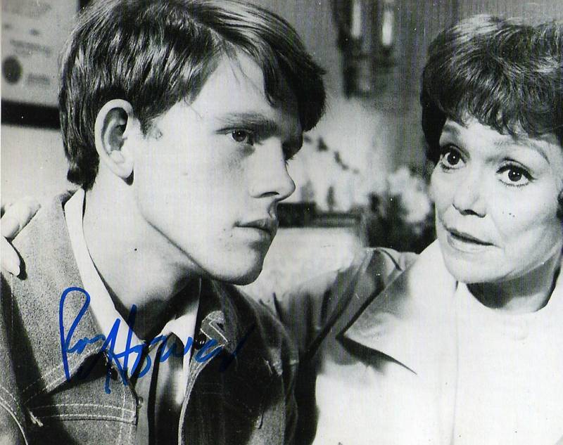 RON HOWARD HAPPY DAYS OPIES SIGNED 8X10 PICTURE