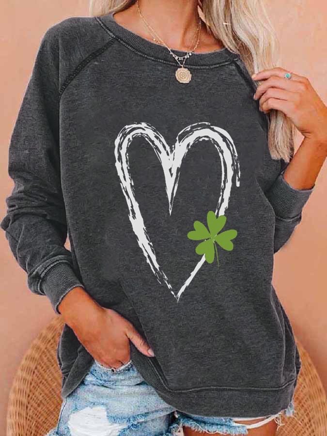 🔥Buy 2 Get 5% Off🔥Women's St. Patrick's Day Lucky Shamrocks Print Casual Crewneck Sweatshirt