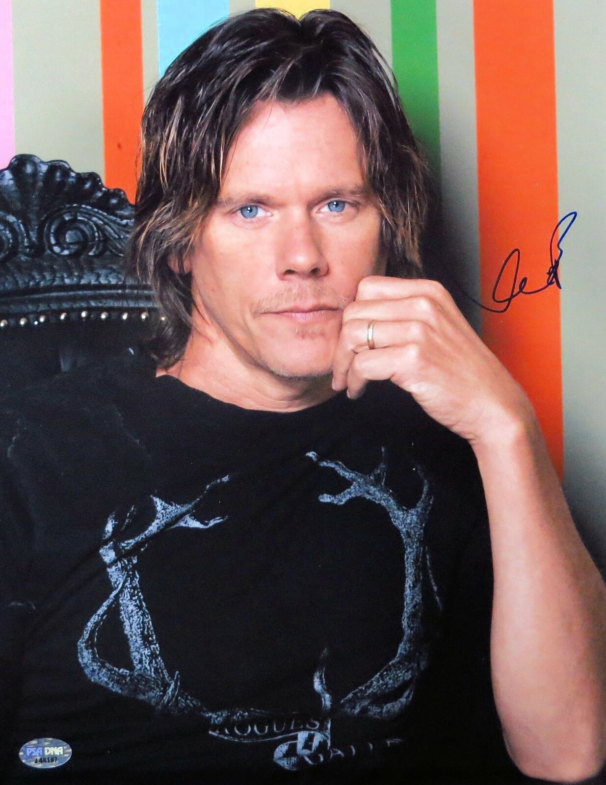 Kevin Bacon Signed Autographed 11X14 Photo Poster painting Sexy Gorgeous Sitting PSA J44197