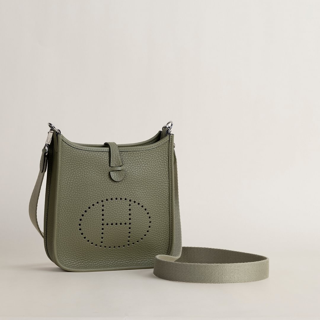 Evelyne mini Clemence Q1 Sauge PHW