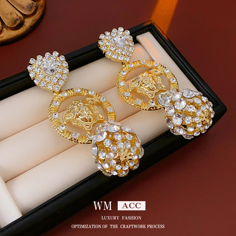 Medieval Round Geometric Heart Alloy Diamond Inlay Earrings