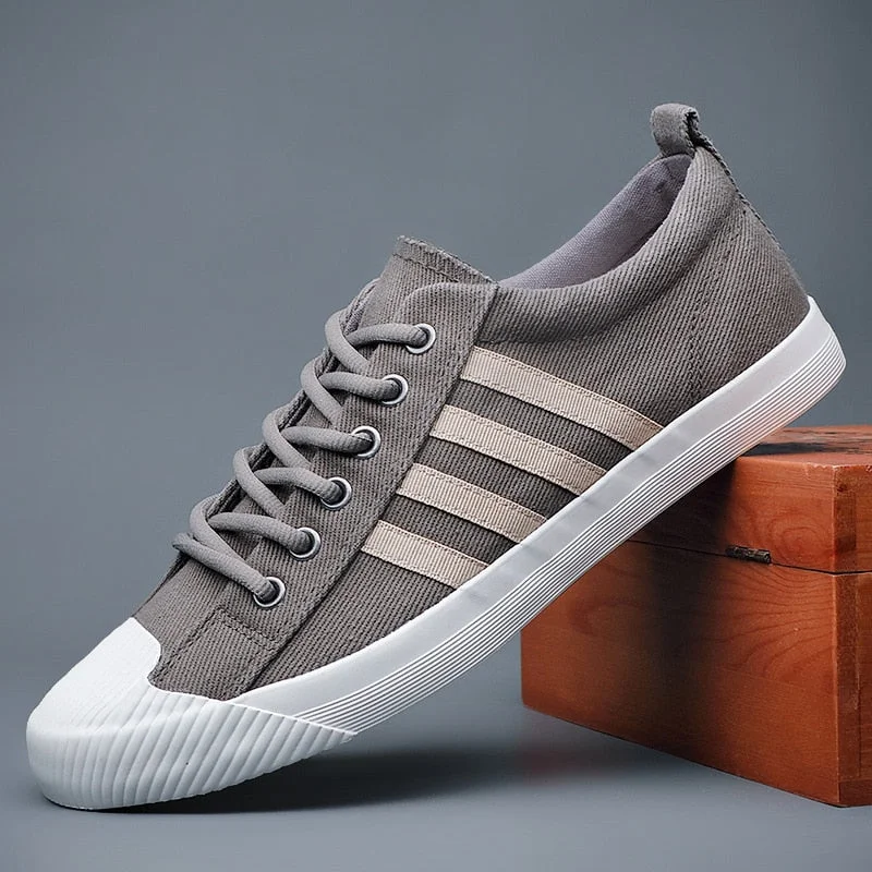 YITU New Men's Canvas Shoes Summer Lazy Men's Vulcanize Shoes Designer Sneakers Spring/Autumn Men Slip-On Buckle Loafer Shoes