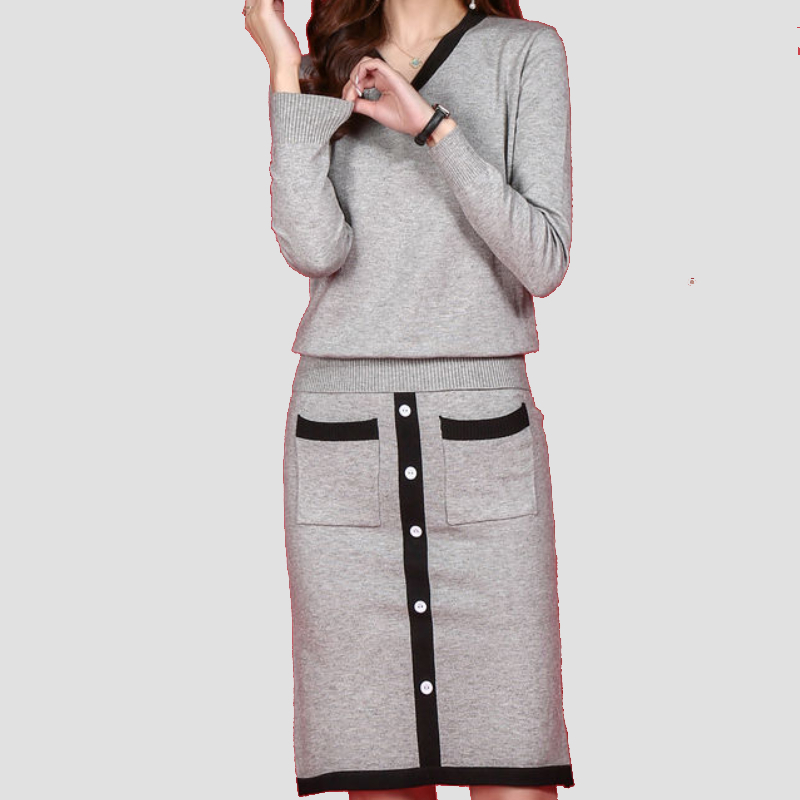 Rotimia Elegant Color Block V-neck Woolen Set