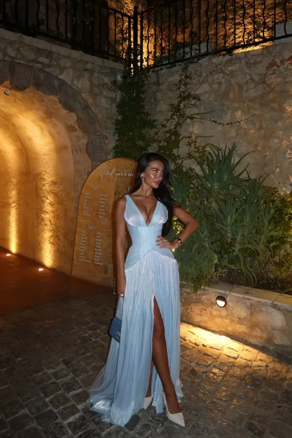 Lussooy Stunning Sleeveless Sky Blue V Neck Front Split Prom Dress with Pleated 