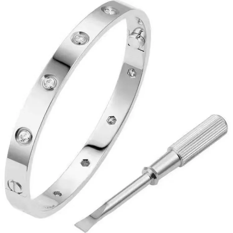 Classic Simple and Stylish Love Bracelet Multifunctional Worn with A Small Screwdriver charm bracelet 