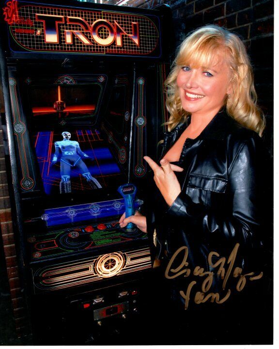 CINDY MORGAN Signed Autographed TRON YORI VIDEO GAME Photo Poster painting