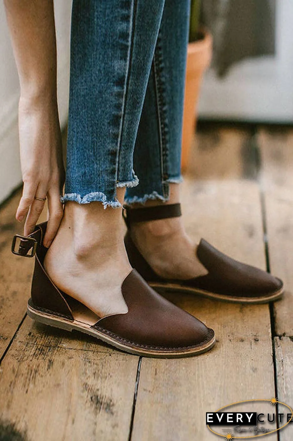 flat shoes with strap around ankle