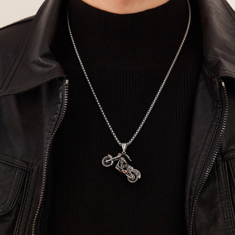 Hip-Hop Vintage Style Rock Motorcycle 304 Stainless Steel Men’s Pendant Necklace Men Pendant Necklaces