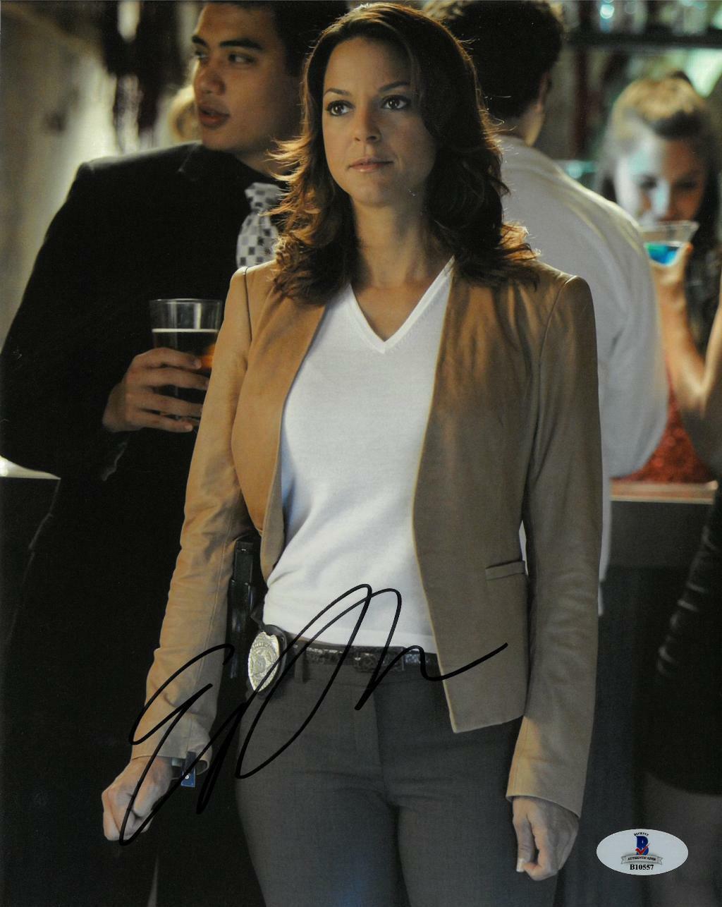 Eva LaRue Signed CSI Miami Authentic Autographed 8x10 Photo Poster painting BECKETT #B10557