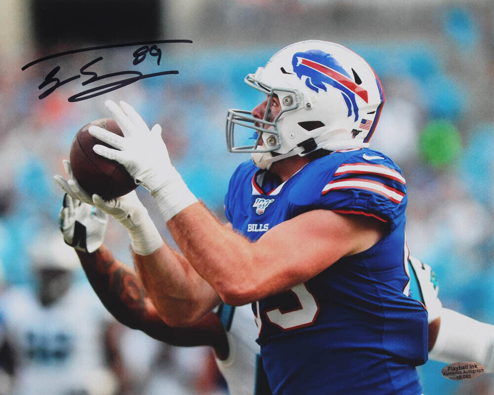 Tommy Sweeney Signed Buffalo BIlls 8x10 Photo Poster painting (Playball Ink Hologram) NFL