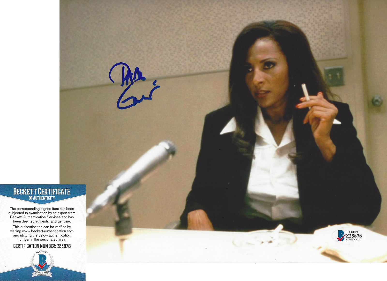 PAM GRIER SIGNED 'JACKIE BROWN' 8x10 MOVIE Photo Poster painting ACTRESS PROOF BECKETT COA BAS