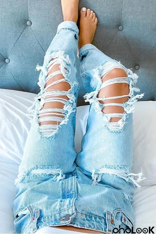 Distressed Boyfriends Jeans