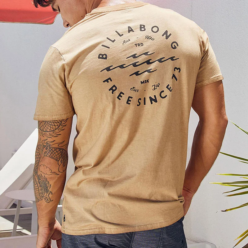 Men's Billabong T-shirt Retro Surf Print Beach Vacation Casual Tee Khaki、、URBENIE