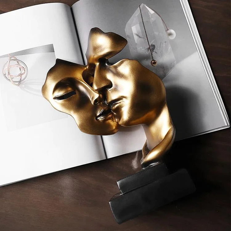 Abstract Art Kissing Couple