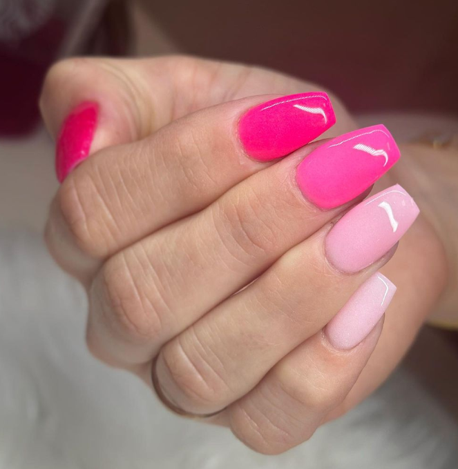 25+ Hot Pink Nails Designs To Fuel Your Barbiecore Fever - The Mood Guide