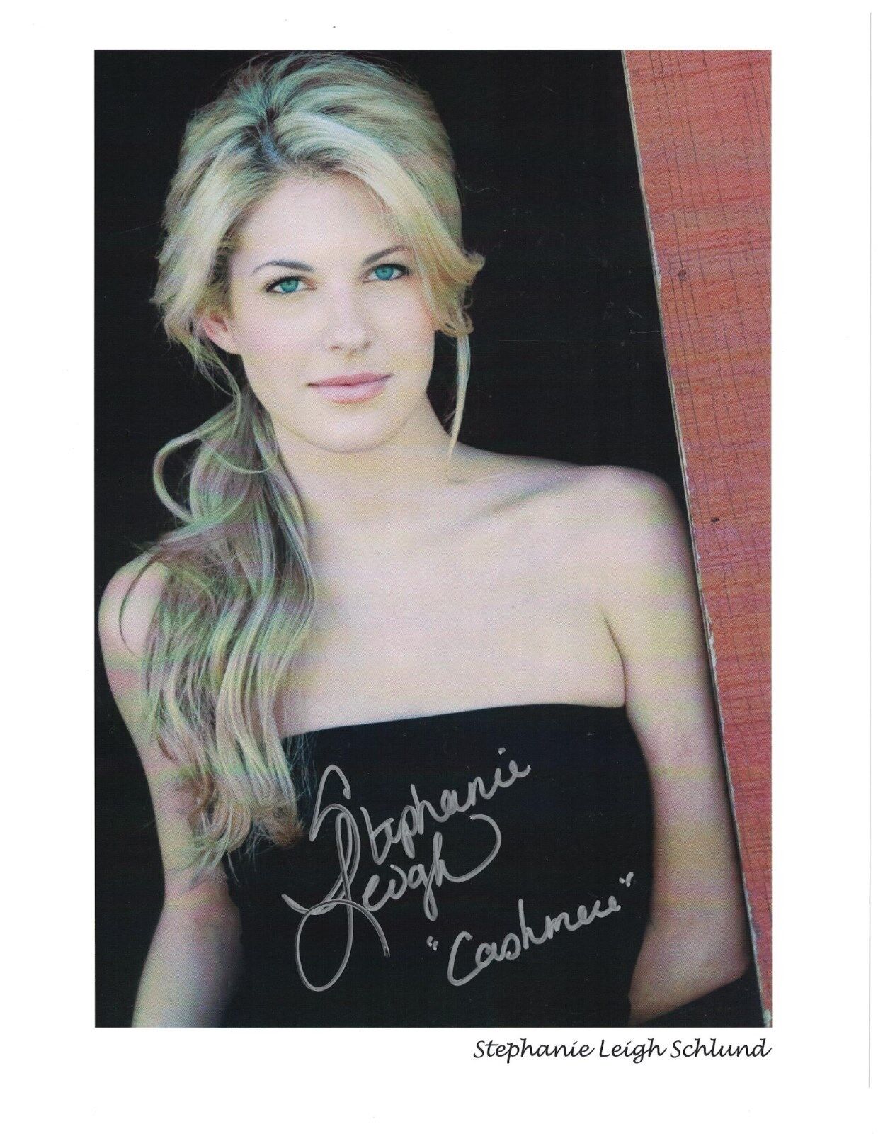 Stephanie Leigh Schlund Signed Autographed 8x10 Photo Poster painting Actress The Hunger Games