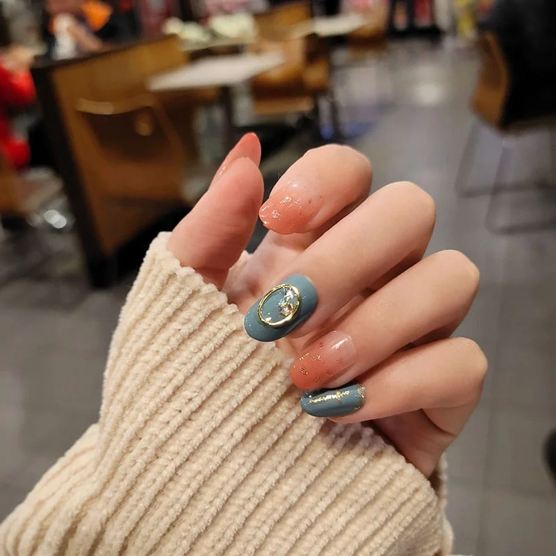 Girls Sweet Candy Color Fake Nail Patch Gradient Purple Shining Rhinestone False Nails DIY Short Full Cover Nail Art Stickers-Nail Inspo