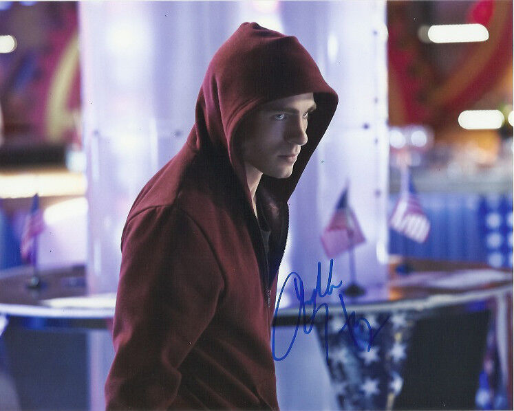 Colton Haynes Arrow Signed Autographed 8x10 Photo Poster painting COA