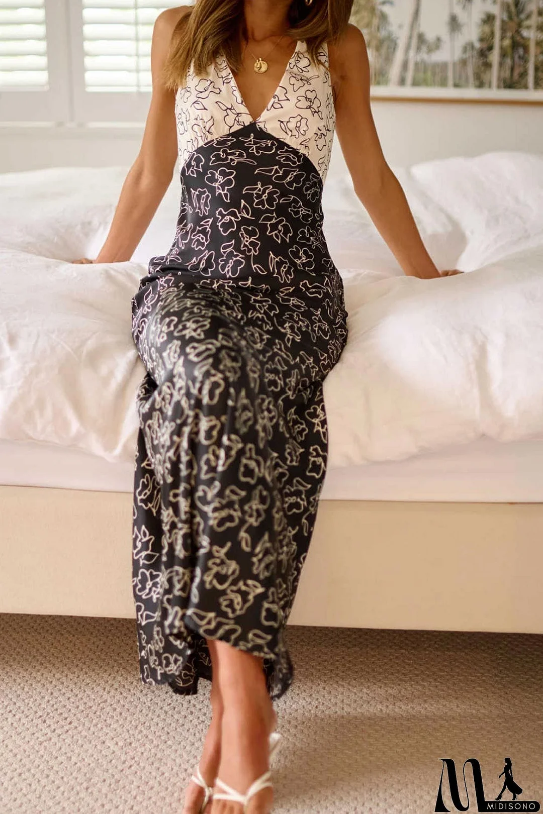 MidiSono - Contrast V Neck Floral Print Tie-back Dress