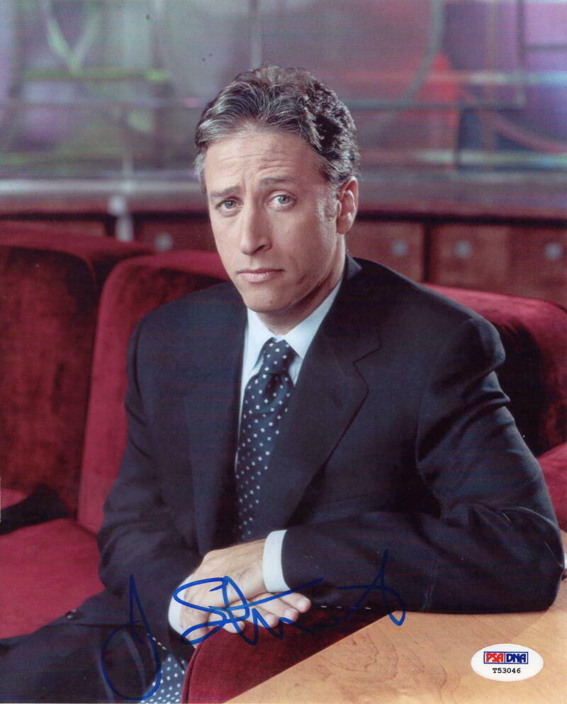 JON STEWART SIGNED AUTOGRAPH 8x10 Photo Poster painting - THE DAILY SHOW, BIG DADDY, JOHN, PSA