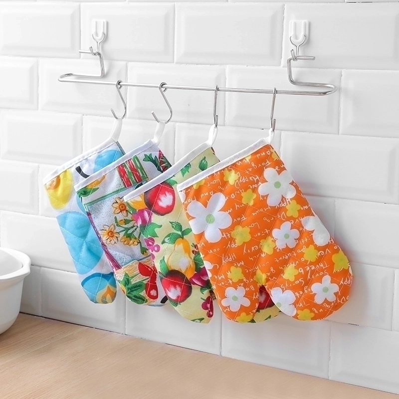 Modern Style Flower Cotton Heat Resistant Gloves