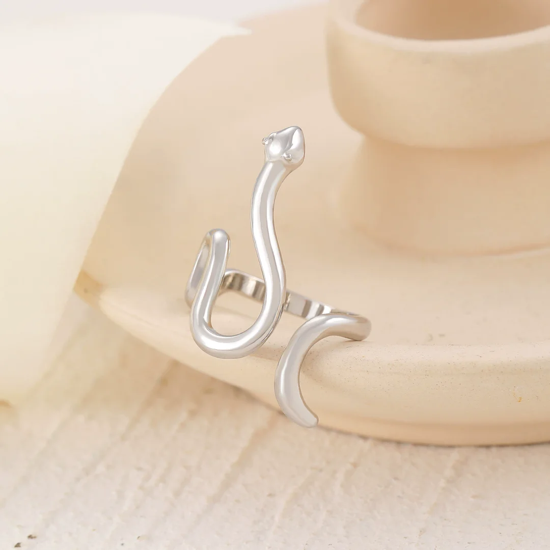 Snake Zirconia Ring