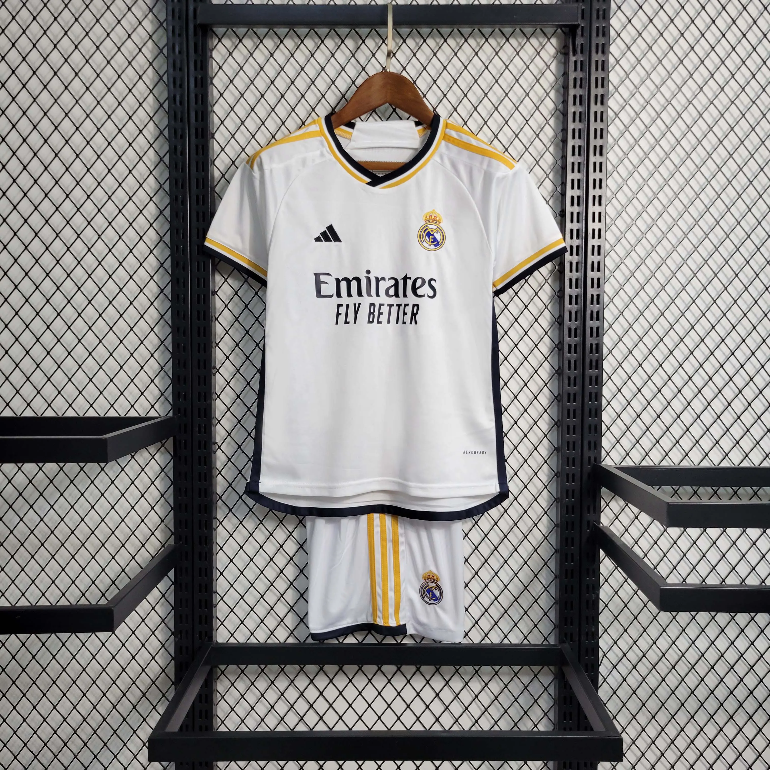 2023-2024 kids Real Madrid HomeFootball Shirt 1:1 Thai Quality