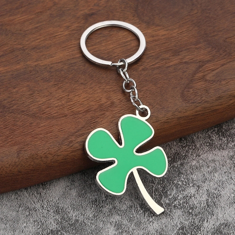 Lucky Four-leaf Clover Keychain Large Green Leaf Creative Gift Pendant Key Ring Car Key Chain