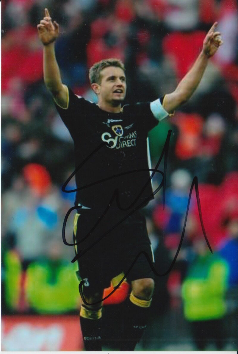 CARDIFF CITY HAND SIGNED STEPHEN MCPHAIL 6X4 Photo Poster painting 3.