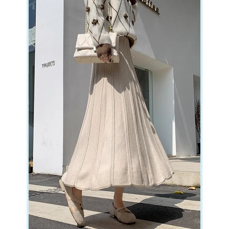 Churchf Churchf And Winter New Casual Wool Big Place Skirt Thread Thickened Tall Waist A-Word Skirt Black Skirt Female Knit Skirt