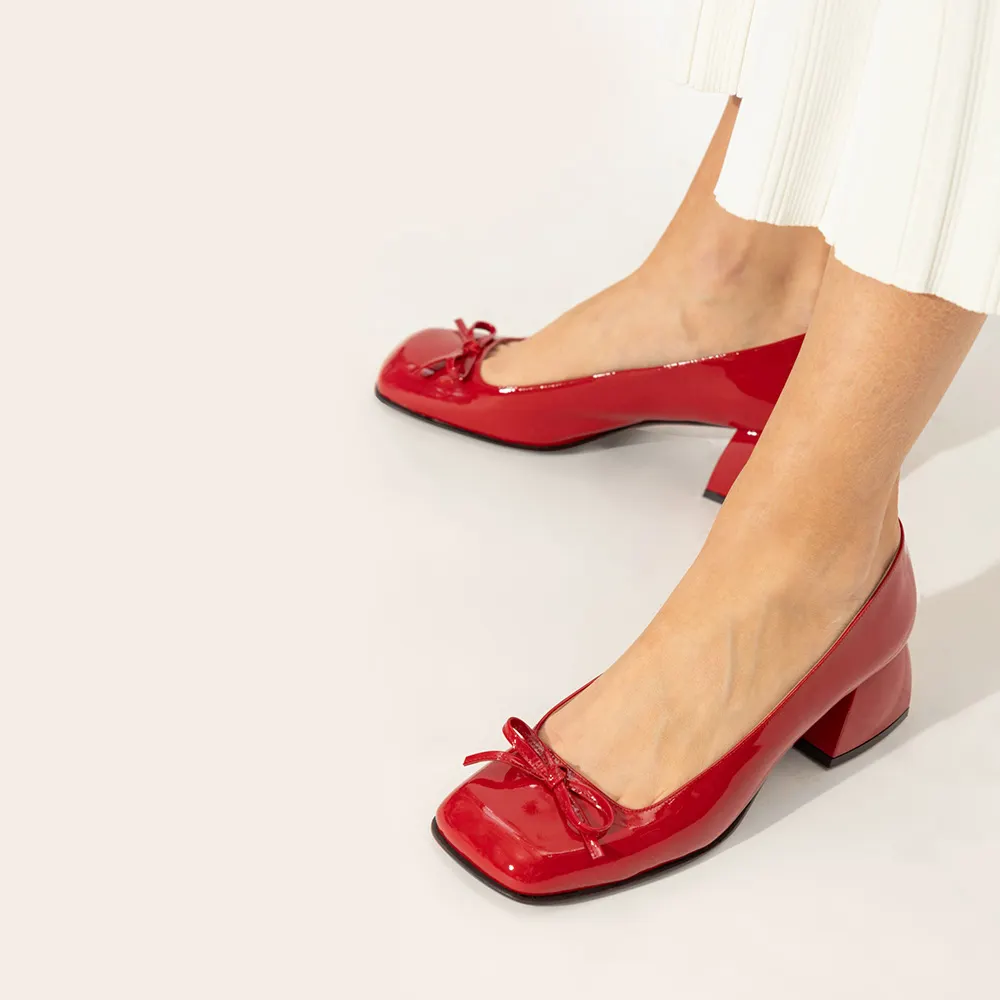 Elegant Patent Leather Square Toe Chunky Heel Red Pumps with Bow