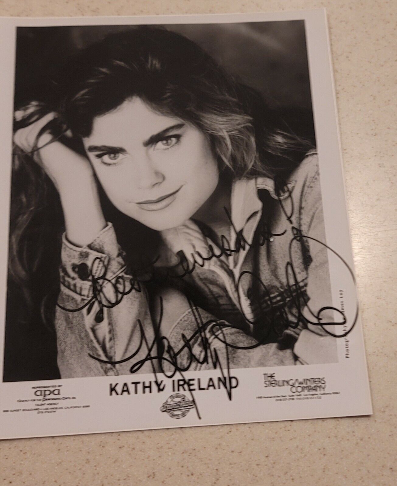 kathy ireland 8x10 Signed