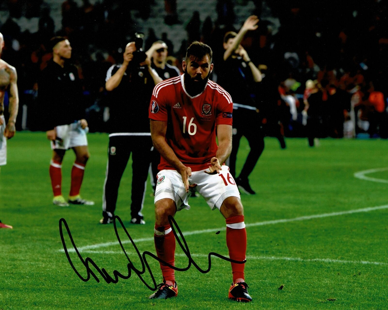 Joe LEDLEY Signed 10X8 Photo Poster painting Wales Euro 2016 Genuine Signature AFTAL COA (1257)