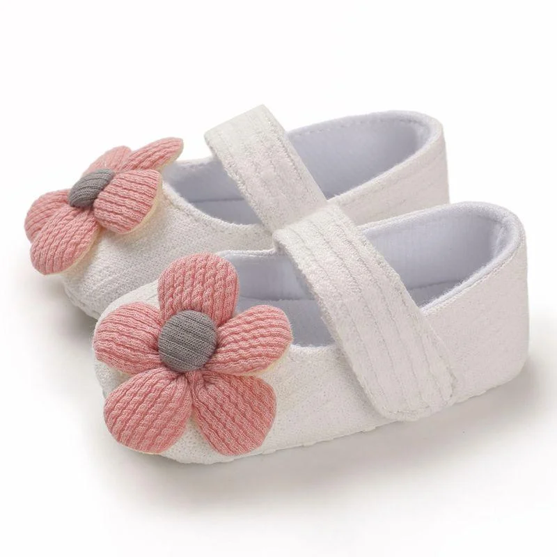 Baby Girls Cotton Shoes Retro Spring Autumn Toddlers Prewalkers Cotton Shoes Infant Soft Bottom First Walkers 0-18M