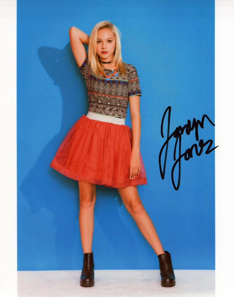 Jordyn Jones glamour shot autographed Photo Poster painting signed 8x10 #5