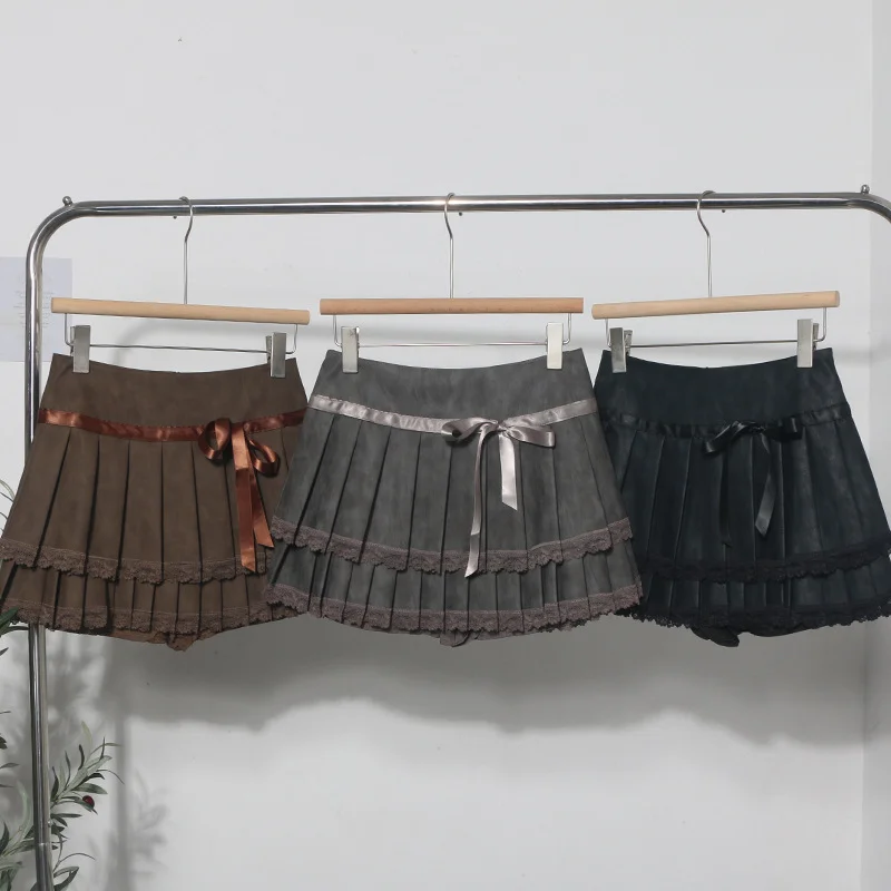 Churchf Vintage College Wind Bow Lace 100-Fold Short Skirt High Waist Anti-Walking Pu Skin Skirt 8207